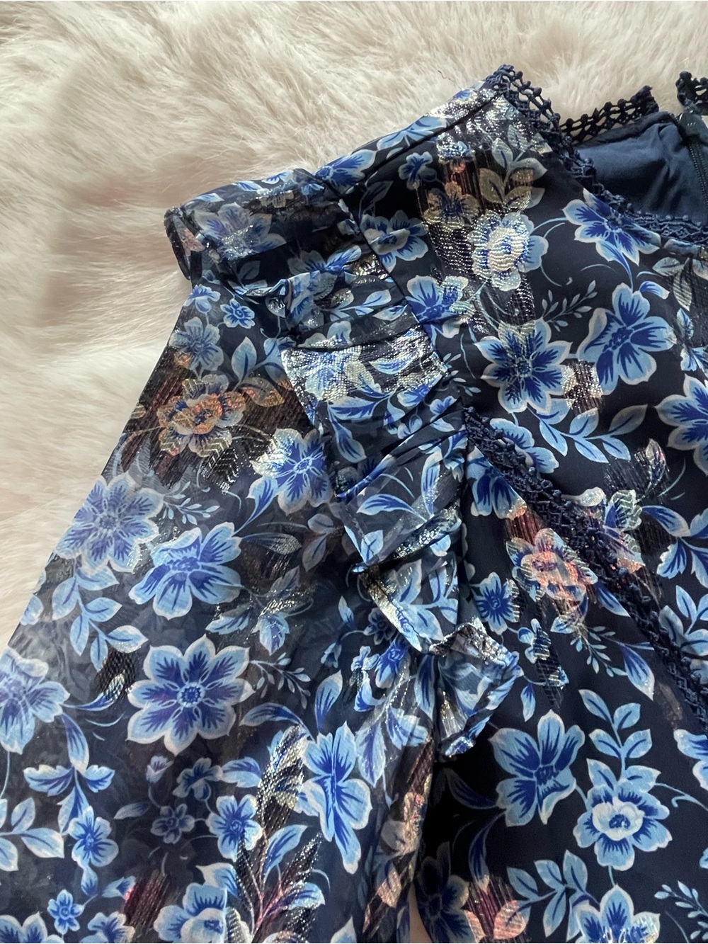 NWT Eliza J. Navy Blue & Silver Floral Ruffled Long Puff Sleeve Dress - Picture 15 of 16